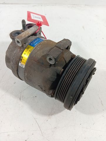 Sprężarka klimatyzacji 700772 GM