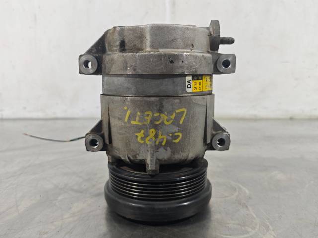 Sprężarka klimatyzacji 700772 GM