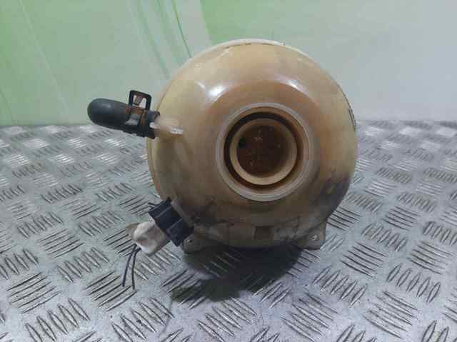 701121407B VAG