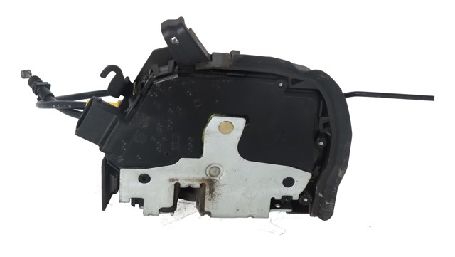 Zamek drzwi przednich prawych 7011250 BMW