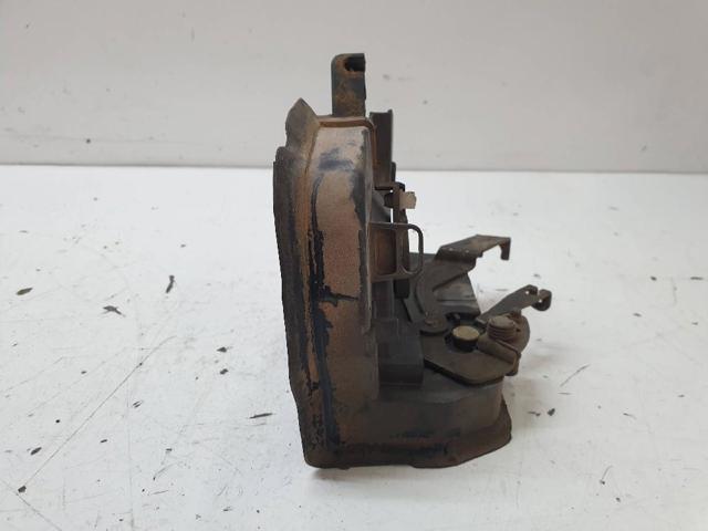 Zamek drzwi przednich prawych 7011250 BMW