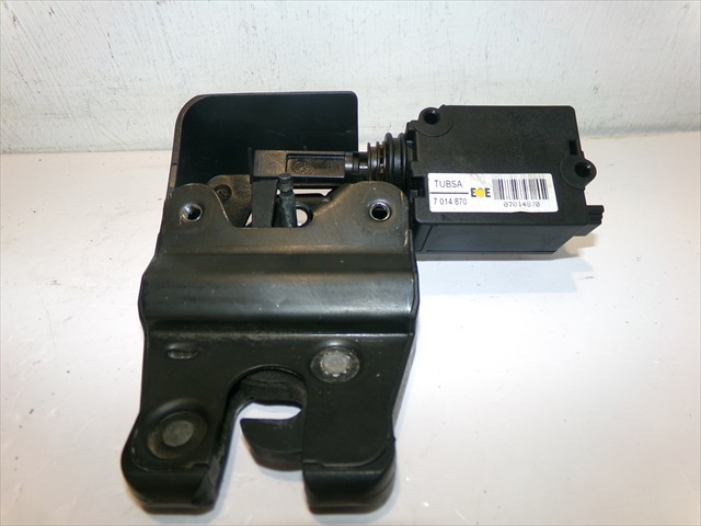 Zamek klapy bagażnika (3/5 drzwi tylnych) 7014870 BMW