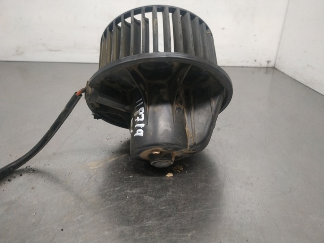 Silniczek wentylatora nagrzewnicy (ogrzewacza wnętrza) 701819021B VAG