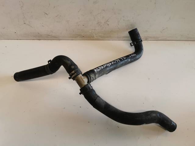 Kołnierz układu chłodzenia (trójnik) 701819876 VAG