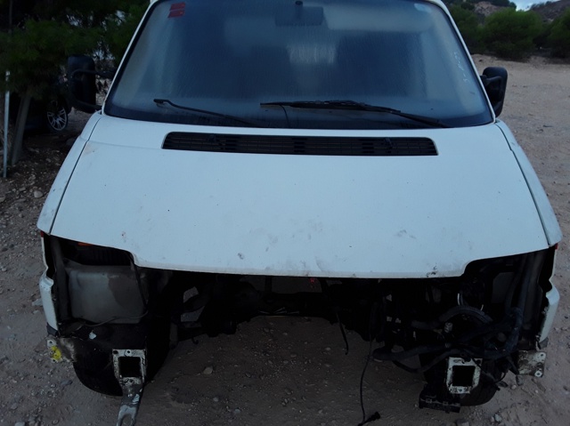 701823033J VAG