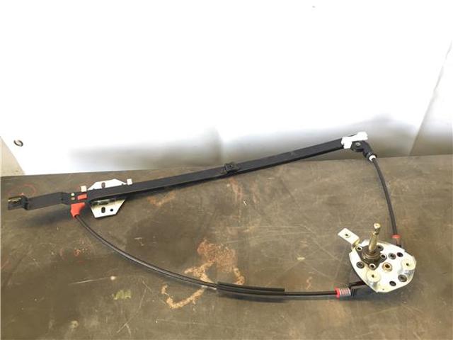 Mechanizm podnoszenia szyby drzwi przednich lewych 701837501F VAG