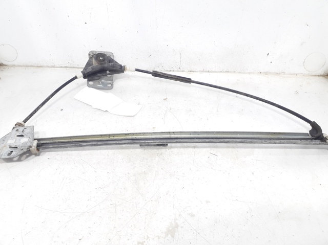 Mechanizm podnoszenia szyby drzwi przednich prawych 701837502B VAG