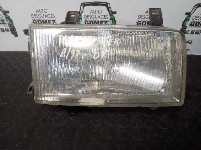 Reflektor prawy 701941018 VAG