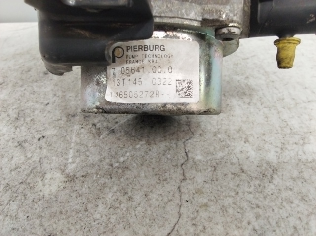 705641000 Renault (RVI)