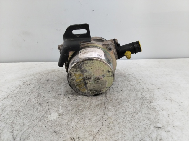 705641000 Renault (RVI)