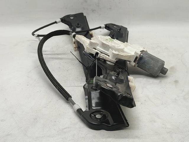 Mechanizm podnoszenia szyby drzwi przednich prawych 7060266S BMW