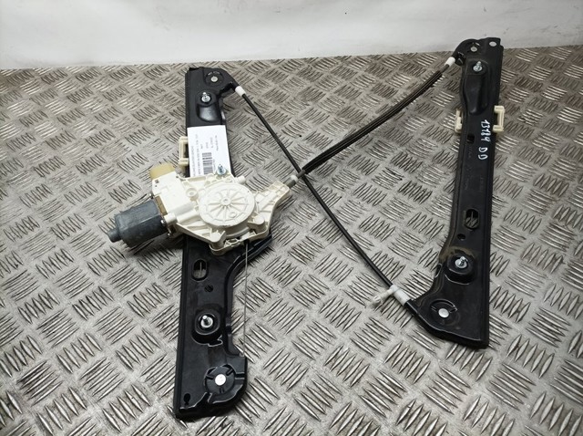 Mechanizm podnoszenia szyby drzwi przednich prawych 7060266S BMW