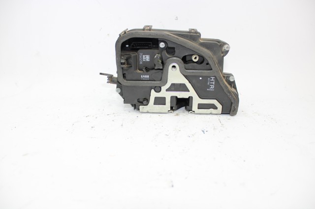 7060296 BMW