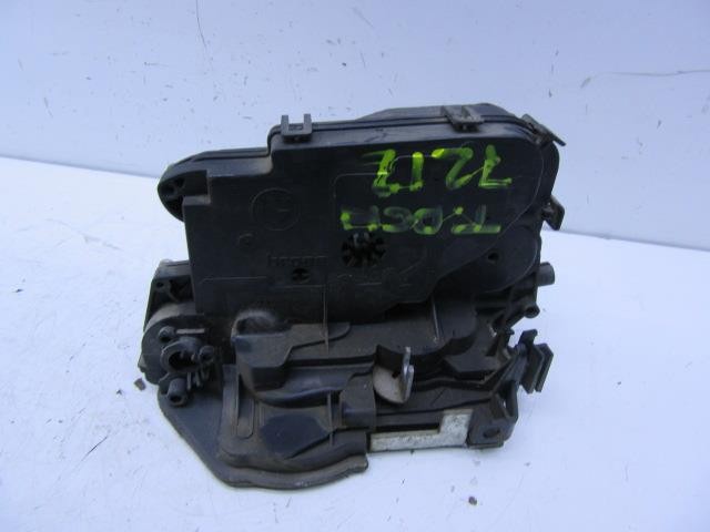 7060296 BMW