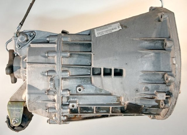 Mechaniczna skrzynia biegów w komplecie 711620 MERCEDES
