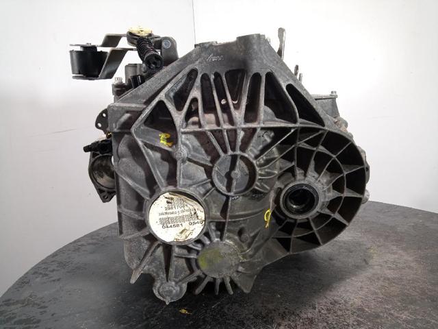 Mechaniczna skrzynia biegów w komplecie 711632 MERCEDES