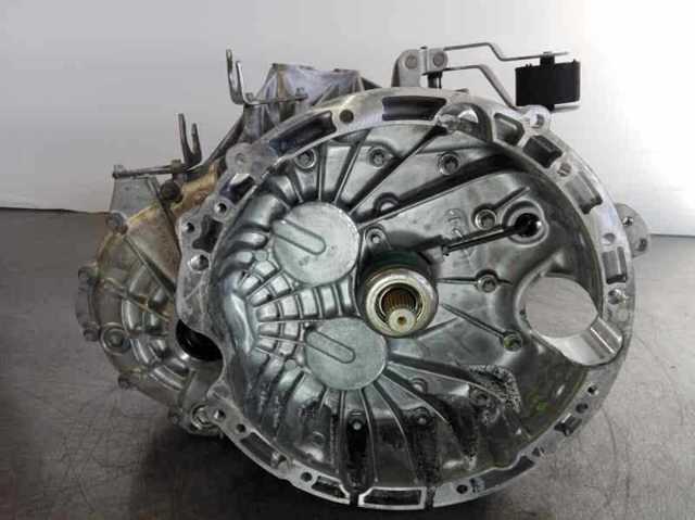 Mechaniczna skrzynia biegów w komplecie 711632 MERCEDES