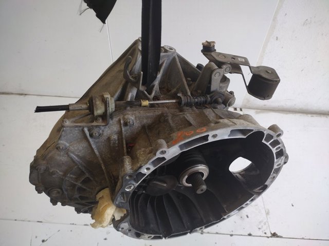 Mechaniczna skrzynia biegów w komplecie 711632 MERCEDES