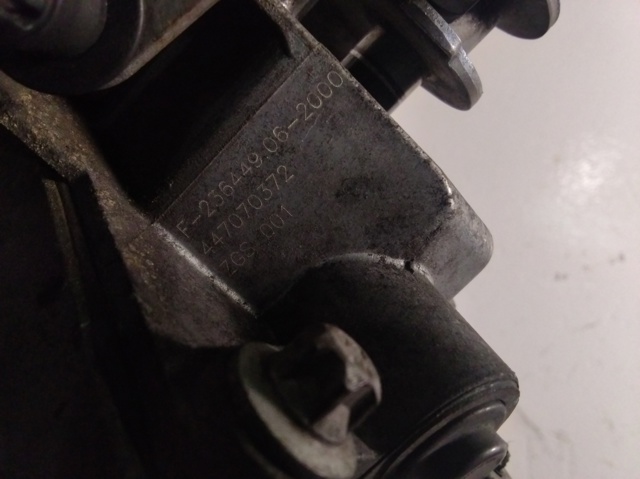 Mechaniczna skrzynia biegów w komplecie 711640 MERCEDES