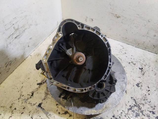 Mechaniczna skrzynia biegów w komplecie 711698 MERCEDES