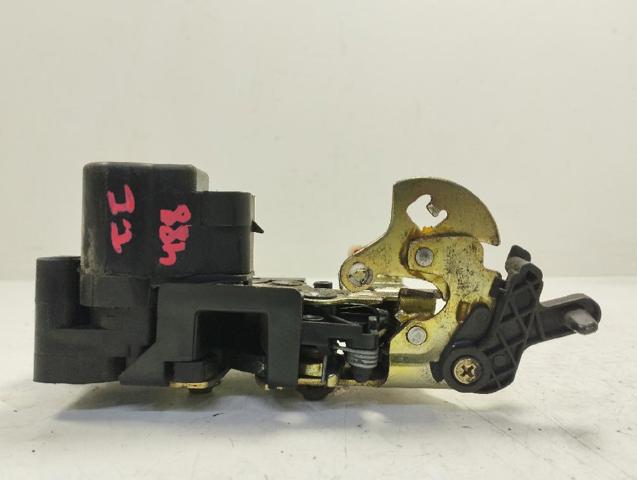 Zamek drzwi tylnych lewych SsangYong Rexton 1 RJ