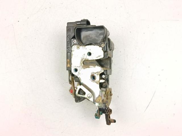 Zamek drzwi tylnych lewych SsangYong Rexton 1 RJ