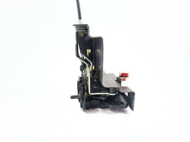 Zamek drzwi tylnych lewych SsangYong Rexton 1 RJ