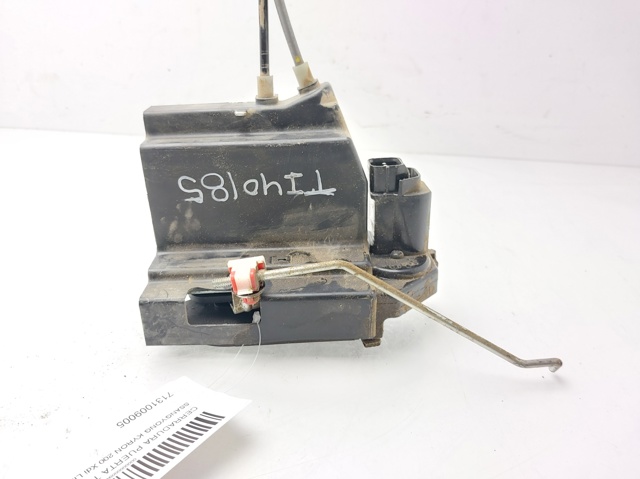 Zamek drzwi tylnych lewych 7131009005 SSANG YONG
