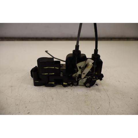 Zamek drzwi tylnych lewych SsangYong Actyon