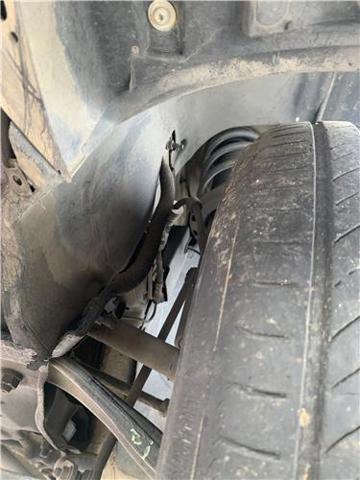 Nadkole błotnika przedniego lewe Citroen C4 UD