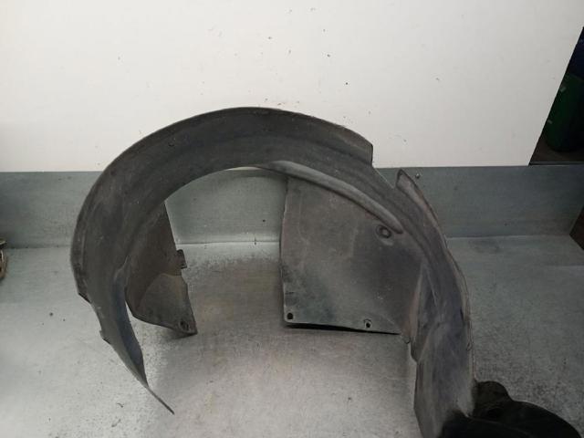 Nadkole błotnika przedniego prawe Citroen Berlingo MF