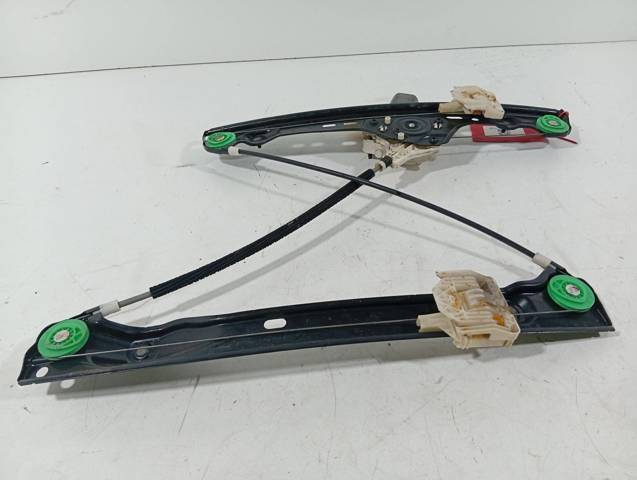 Mechanizm podnoszenia szyby drzwi przednich prawych 7140588E BMW