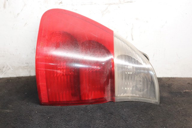 Lampa zespolona tylna lewa zewnętrzna 7164475 BMW