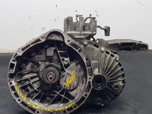 Mechaniczna skrzynia biegów w komplecie 716501 MERCEDES