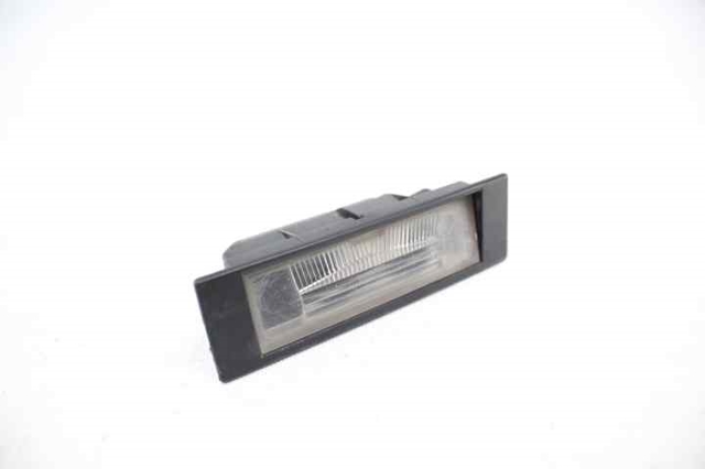 Lampa oświetlenia tylnej tablicy rejestracyjnej 7165735 BMW