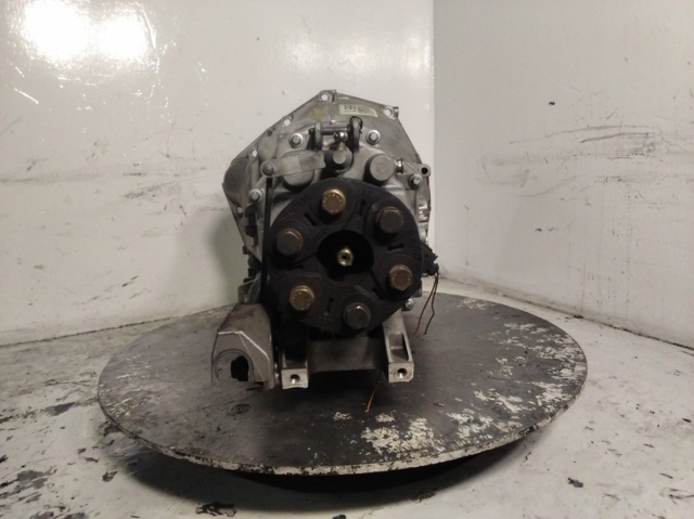 Mechaniczna skrzynia biegów w komplecie 716651 MERCEDES
