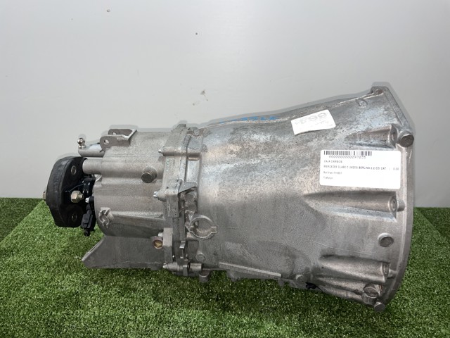 Mechaniczna skrzynia biegów w komplecie 716651 MERCEDES