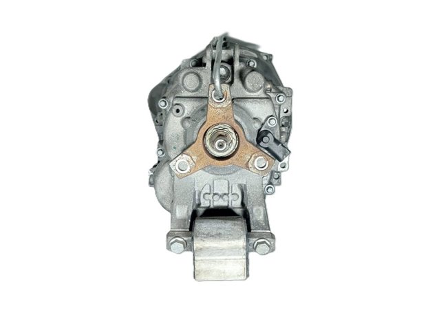 Mechaniczna skrzynia biegów w komplecie 716657 MERCEDES
