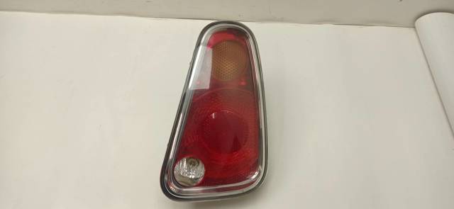 Lampa zespolona tylna prawa 7166956 BMW