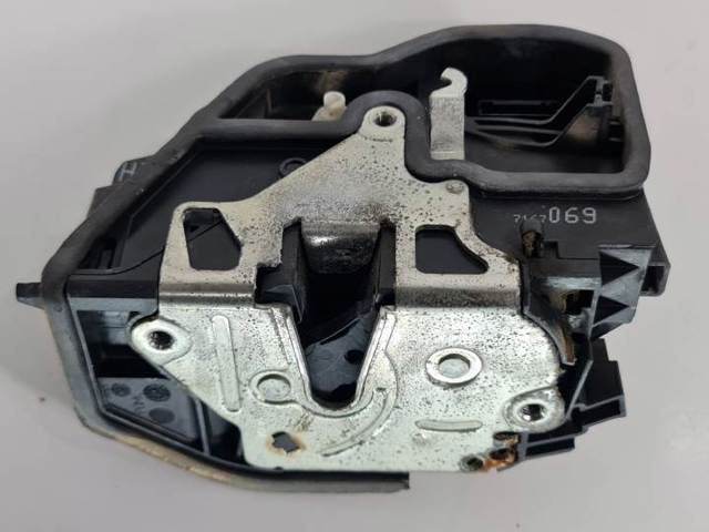 7167069 BMW