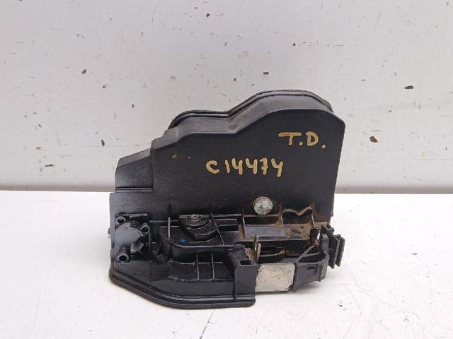 Zamek drzwi tylnych prawych 7167070 BMW