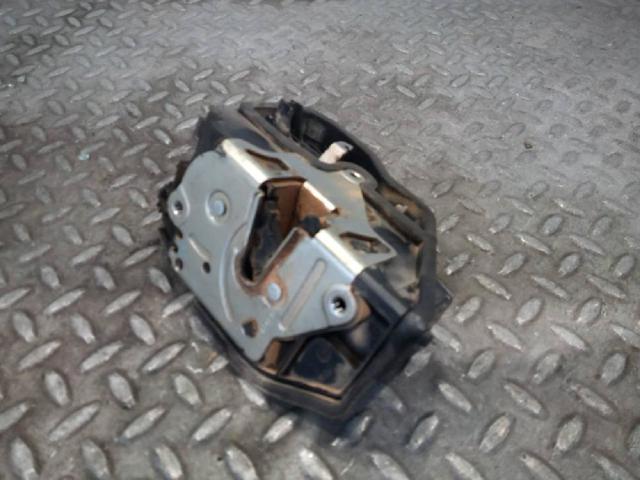 Zamek drzwi przednich prawych 7167074 BMW
