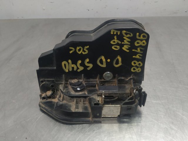 Zamek drzwi przednich prawych 7167074 BMW