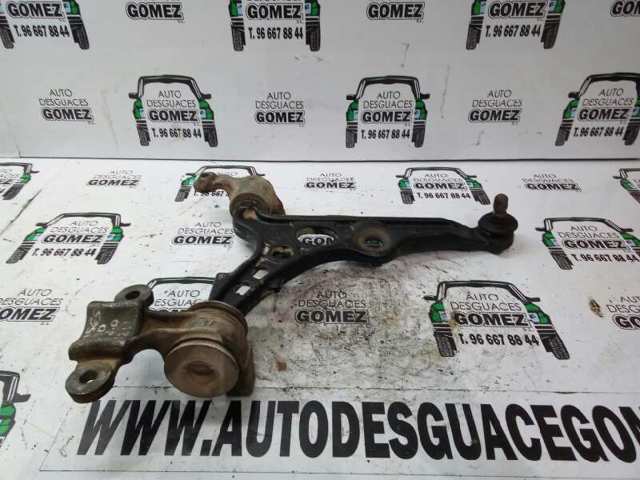 Wahacz zawieszenia przedniego dolny prawy 71737048 FIAT