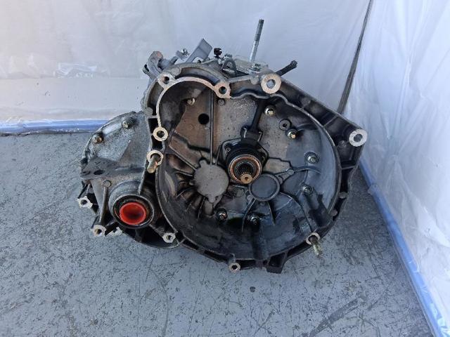 Mechaniczna skrzynia biegów w komplecie 71738080 FIAT