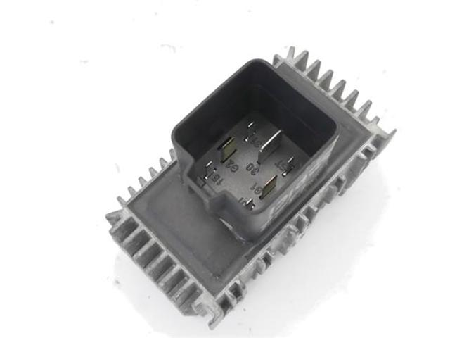 Przekaźnik świec żarowych Opel Frontera 6B