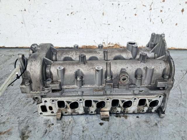 Głowica cylindrów 71749340 FIAT