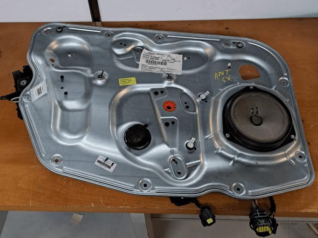 Mechanizm podnoszenia szyby drzwi przednich lewych 71754404 FIAT