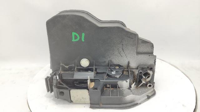 Zamek drzwi przednich lewych 7202143 BMW