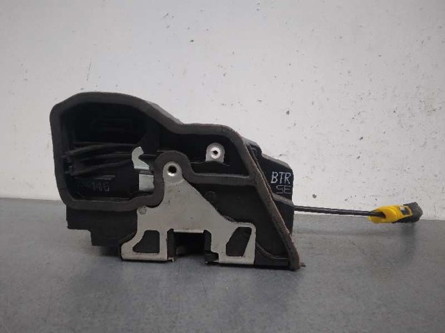 Zamek drzwi przednich prawych 7202146 BMW